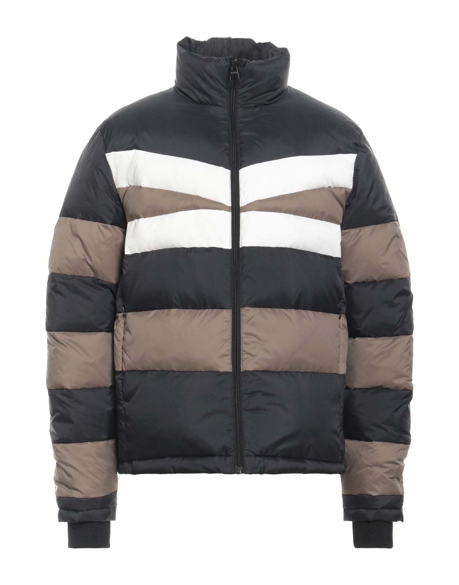 lookbook image shop_this_look_amDhCa